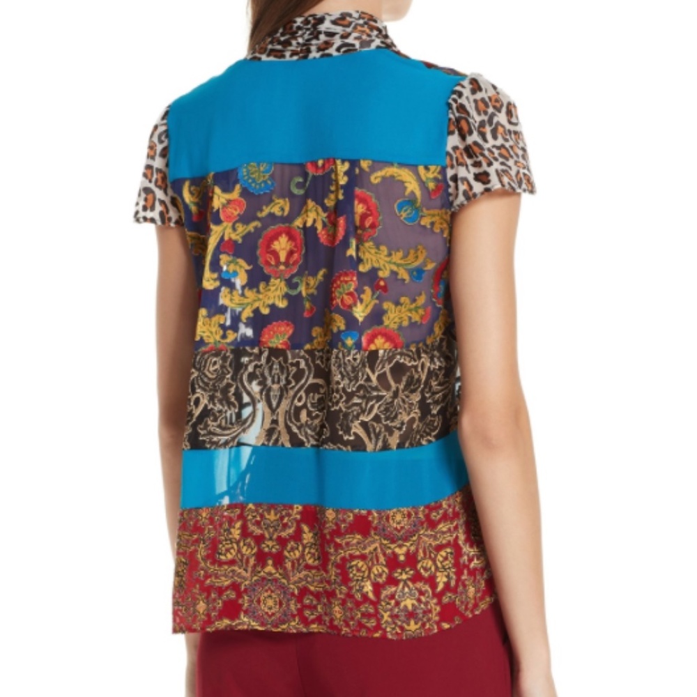 ALICE + OLIVIA Jeannie Bow-Collar Mixed-Print Button-Front Blouse - Picture 5 of 5